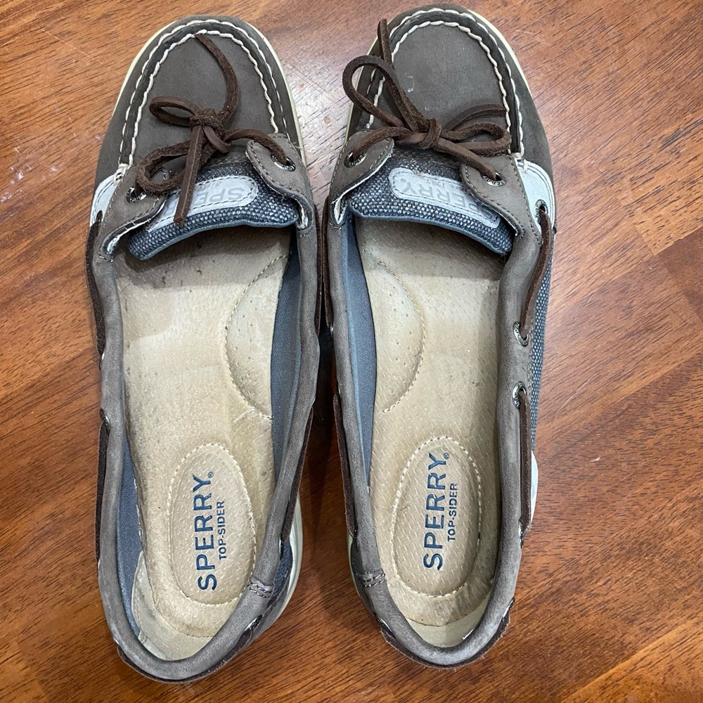 sperrys - Picture 3 of 4
